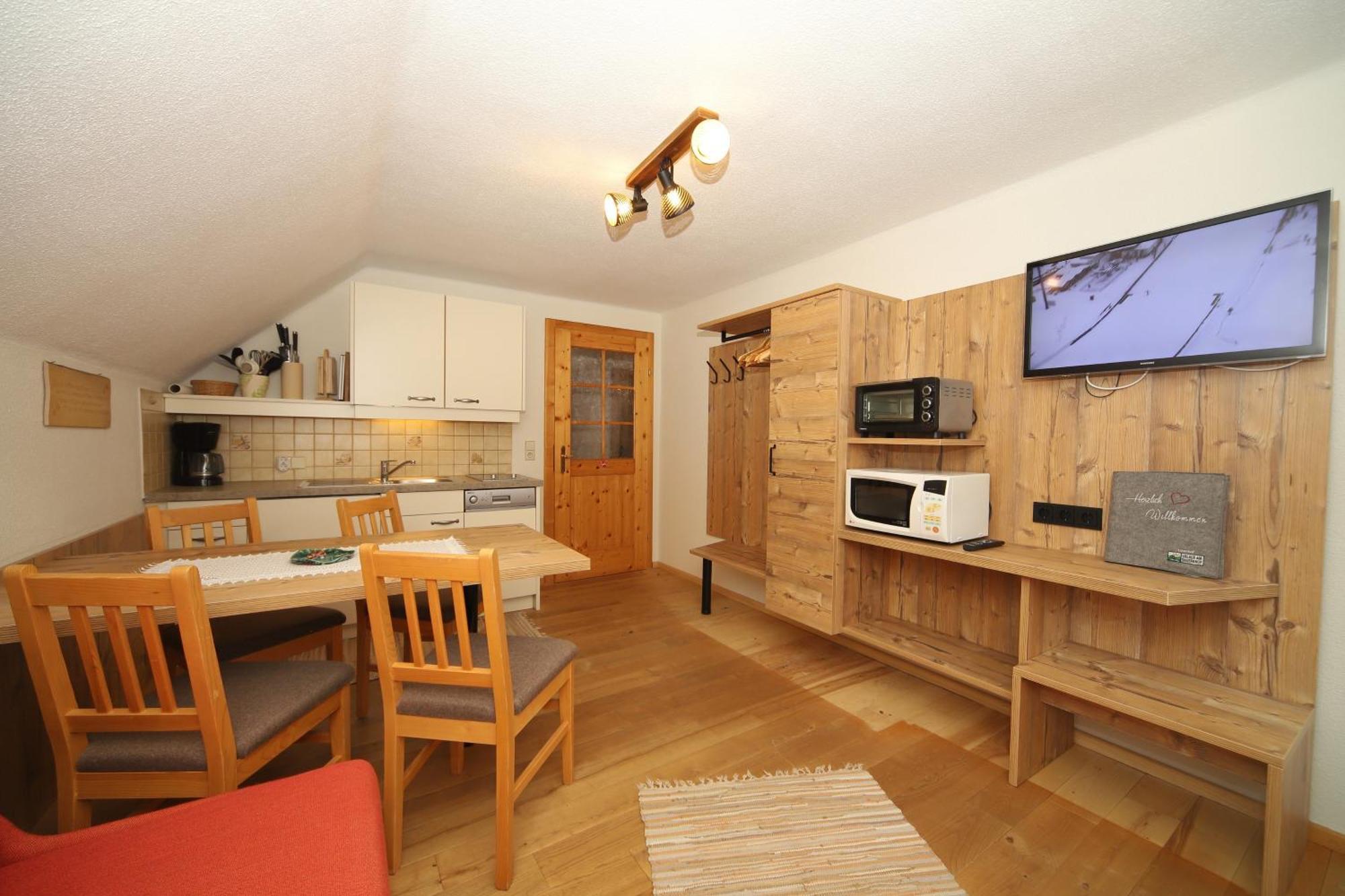 Linarhof Apartment Urlaub Am Bio Bauernhof Haus im Ennstal Phòng bức ảnh