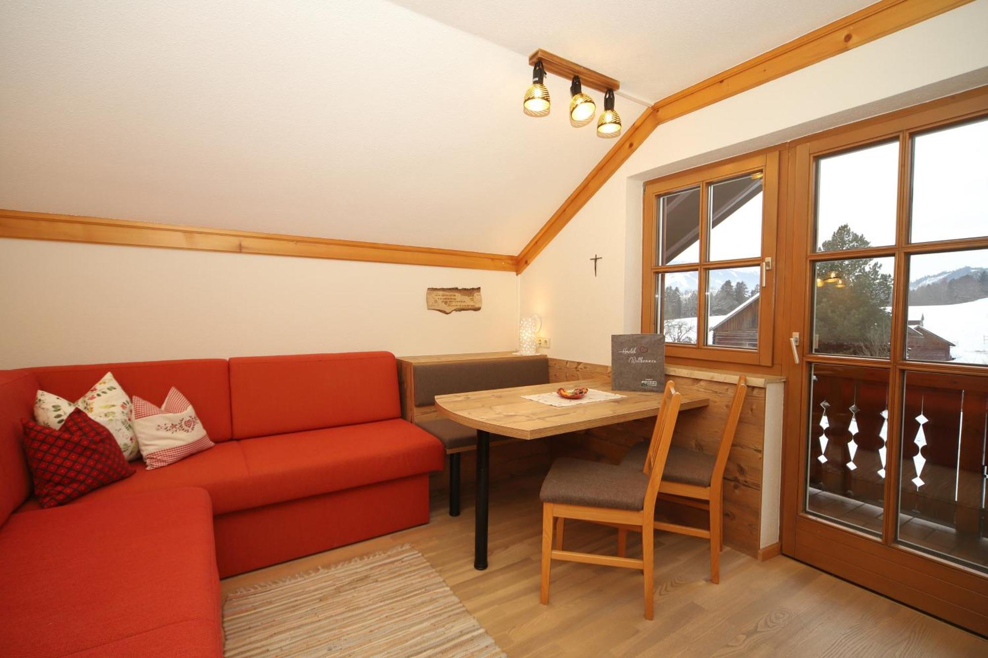 Linarhof Apartment Urlaub Am Bio Bauernhof Haus im Ennstal Phòng bức ảnh