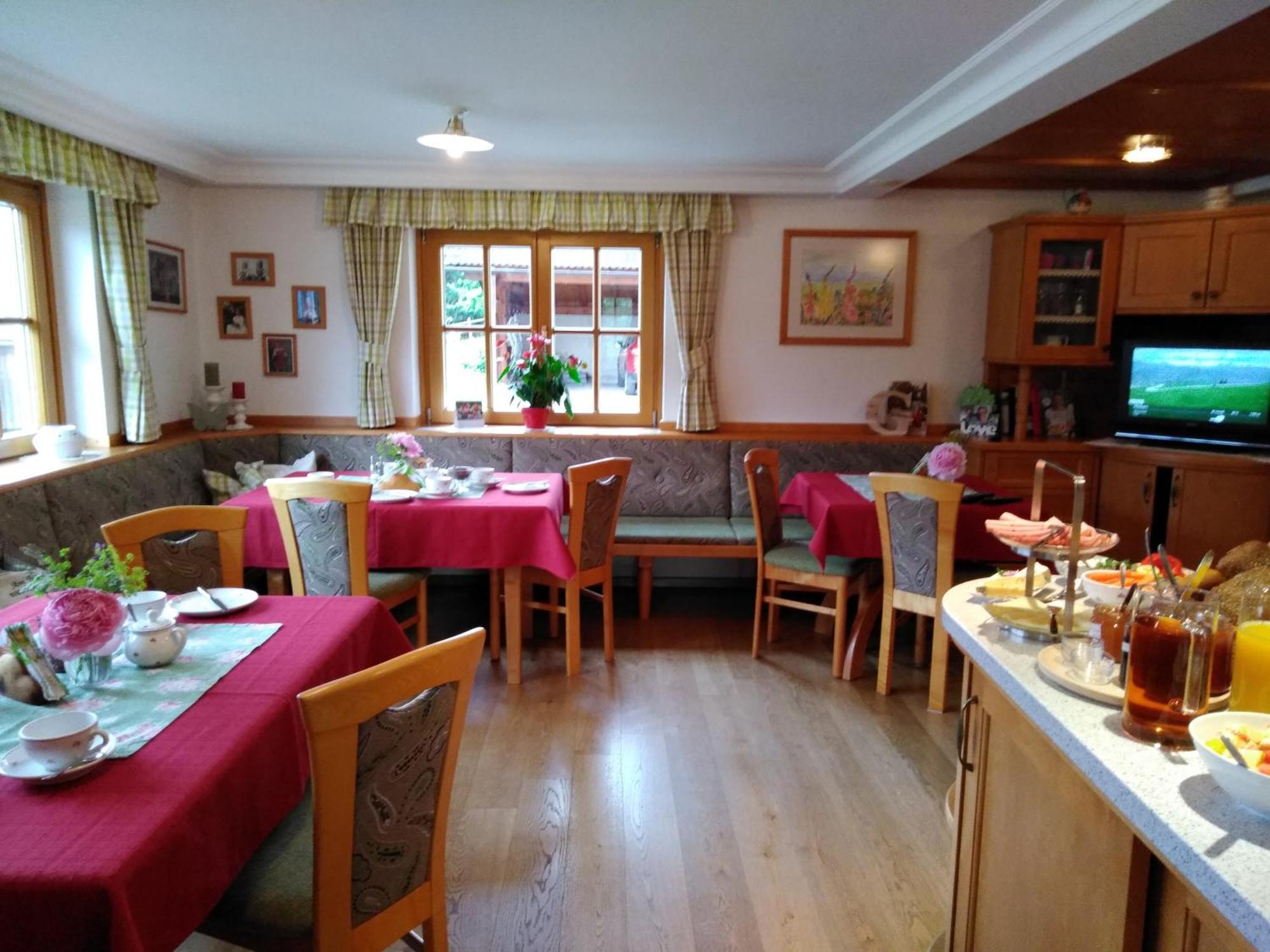 Linarhof Apartment Urlaub Am Bio Bauernhof Haus im Ennstal Ngoại thất bức ảnh