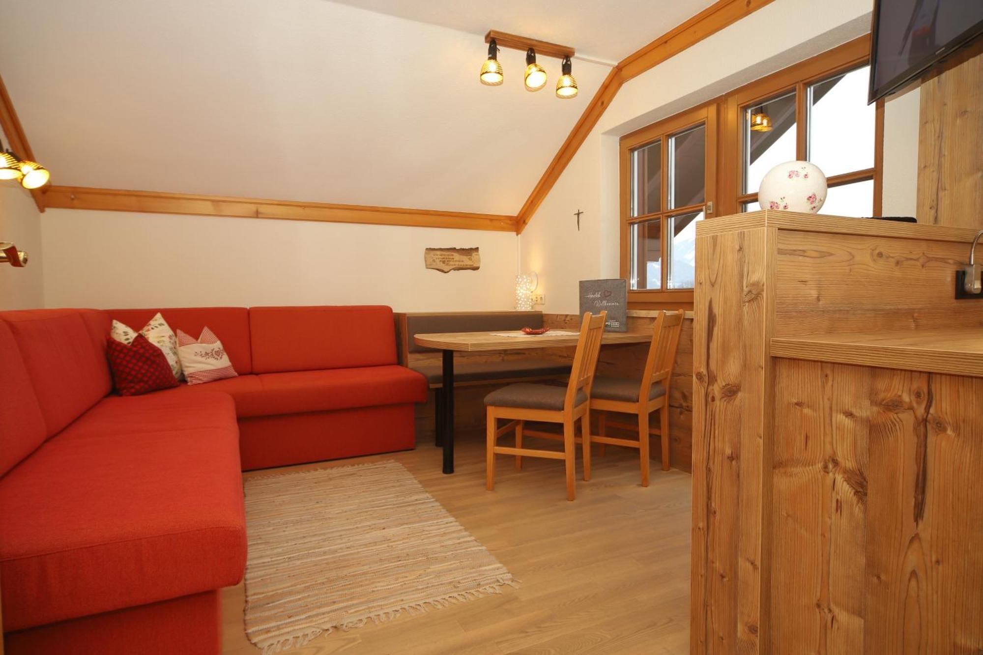 Linarhof Apartment Urlaub Am Bio Bauernhof Haus im Ennstal Ngoại thất bức ảnh