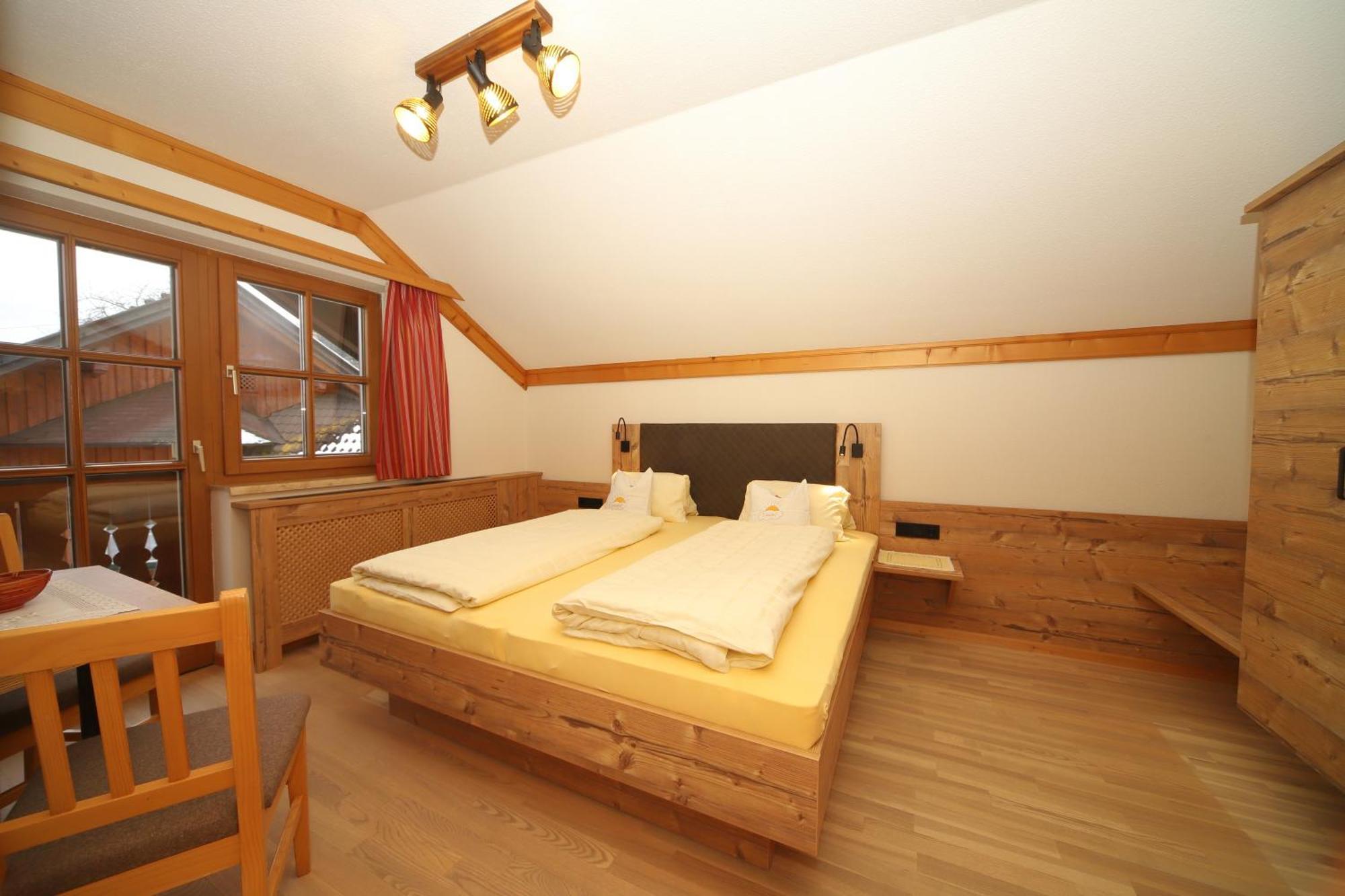 Linarhof Apartment Urlaub Am Bio Bauernhof Haus im Ennstal Ngoại thất bức ảnh